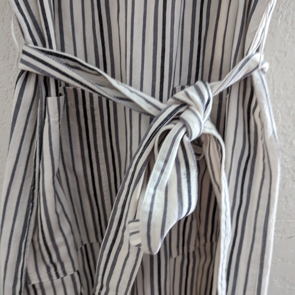 Universal Thread X Target Striped Sleeveless Wide Leg Jumpsuit NWOT! 🤍 - Picture 5 of 9